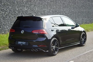 Volkswagen Golf Volkswagen Golf 7.5 R 2.0 TSI | Virtual - DCC - Pretoria - afbeelding nr 3