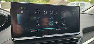 Peugeot 3008 Peugeot 3008 1.6 HYbrid 225 Allure Pack Business - afbeelding nr 19