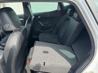SEAT Arona Seat ARONA 1.0 TSI FR Online Led Leder/alcantara Camera Cruise Clima Afn trekhaak 18 inch+allseason - afbeelding nr 23