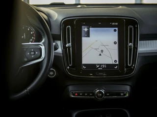Volvo XC40 Volvo XC40 1.5 T3 Momentum Pro | Intellisafe ProLine & Surround | Audio Line | El. achterklep | Navi + Apple Carplay & Android Auto | Stoelverwarming | PDC V+A + Camera achter | Full LED | Draadloos opladen - afbeelding nr 47