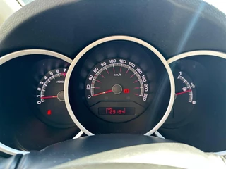 Kia Venga Kia Venga 1.6 CVVT ExecutiveLine | Camera | Cruise | Clima | - afbeelding nr 8