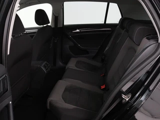 Volkswagen Golf Volkswagen Golf 1.0 TSI Highline | Full LED | Virtual Cockpit |  Carplay | Adaptive cruise | Navigatie | Climate control | Parkeerhulp | Sportstoelen - afbeelding nr 6