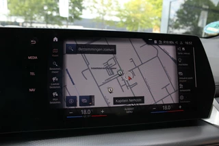 BMW 2 Serie BMW 2-serie Active Tourer 230e xDrive | Pano | H&K | Trekhaak - afbeelding nr 5