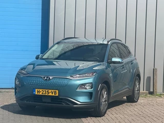 Hyundai Kona Hyundai Kona EV Premium 64 kWh FASE 3 KM 40913 SOH 100% - afbeelding nr 4