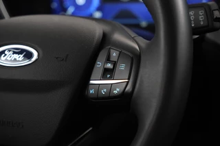 Ford Focus Headup display, Airco, Achteruitrijcamera, Cruise control - afbeelding nr 22