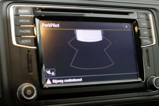 Volkswagen Transporter Volkswagen Transporter T6 2.0 TDI 102pk L2H2 Airco/Navi/Achterklep 07-2018 - afbeelding nr 14