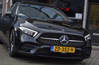 Mercedes-Benz A-Klasse Mercedes-Benz A-klasse 200 Launch Edition Premium Plus AMG Pano Sfeer 19