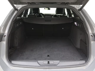 Peugeot 308 Peugeot 308 SW 1.2 PureTech GT 130PK Automaat Stijlvolle ruimte met Franse flai - afbeelding nr 7