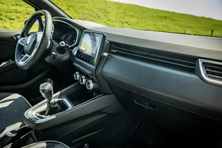Renault Clio Renault Clio 1.0 TCe Intens | Nap | Camera | Keyless | PDC - afbeelding nr 2
