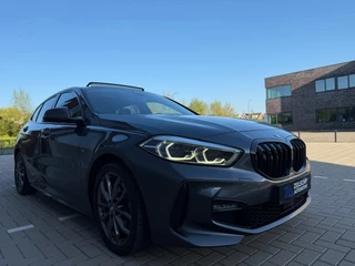 BMW 1 Serie BMW 1-serie 120i High Executive M-Sportpakket|Pano|Trekhaak| - afbeelding nr 12
