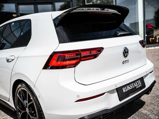 Volkswagen Golf Volkswagen Golf 2.0 TSI GTI CLUBSPORT|PANO|19''|ACC|NURBURG. - afbeelding nr 40