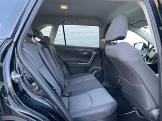 Toyota RAV4 | CarPlay | Camera | ACC | LED | DAB+ | 18 inch - afbeelding nr 27