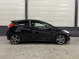 Ford Fiesta RECARO/NAVI/CAMERA/KEYLESS/LED/SONY/ECC/CRUISE/SFEER/PRIVACY/17