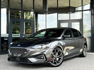 Ford Focus 2.3 ECOBOOST ST-3 AD. CRUISE - STUURVERW. - CAMERA - RECARO