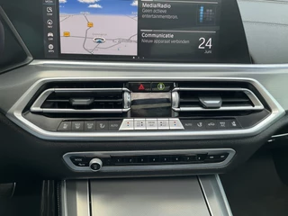 BMW X5 BMW X5 xDrive45e M-Sport High Ex Massage Pano HUD Trekhaak Laser-Led Harman/Kardon VOL! - afbeelding nr 36