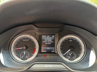 Škoda Octavia Škoda Octavia Combi 1.6 TDI Greentech Clever Edition Lichtmetalen velgen/Cruise Control/Parkeersensoren - afbeelding nr 14