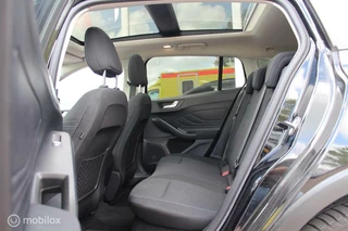 Ford Focus Ford Focus Wagon 1.5 EcoBoost Active Bsns Panoda/18Inch/NAP - afbeelding nr 13