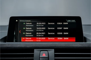 BMW 1 Serie BMW 1 Serie M140i Shadow Schuifdak H/K Stuurverw Camera CarPlay Leer - afbeelding nr 26