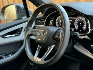 Audi Q7 Audi Q7 55 TFSI e quattro Pro Line S | Panoramadak | Camera rondomzicht | LED verlichting | Keyless pakket | Leer/alcantara bekleding | Voorstoelen verwarmd | 22 inch SQ7 velgen | Getint glas | Dodehoekdetectie - afbeelding nr 61