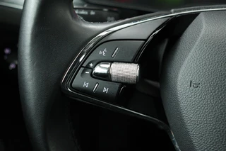 Škoda Superb Skoda Superb 1.4 TSI iV Business Edition Plus | Trekhaak | Stoelverwarming | Camera | Carplay | Virtual Cockpit | Keyless | Full LED | Memory | Navigatie - afbeelding nr 14