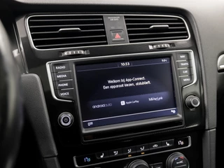 Volkswagen Golf 204Pk Automaat (SCHUIFDAK, APPLE CARPLAY, NAVIGATIE, CLIMATE, STOELVERWARMING, CAMERA, SPORTSTOELEN, GETINT GLAS, CRUISE, NIEUWE APK, NIEUWSTAAT) - afbeelding nr 28