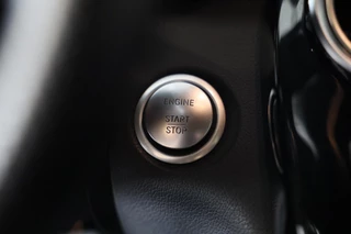 Mercedes-Benz GLC Mercedes-Benz GLC-klasse Coupé 300 4MATIC AMG 63 Look / Lane Assist / Leder / F1 / Sfeerverlichting / Camera / Led / Pdc / 20 Inch - afbeelding nr 30