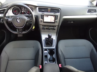Volkswagen Golf NAVI / CLIMA / PDC / BLUETOOTH / CRUISE / DAB+ / NL-AUTO - afbeelding nr 17