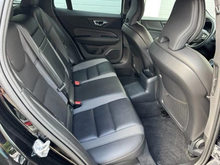Volvo V60 Volvo V60 2.0 T6 Recharge AWD R-Design Trekhaak Leder Memory Pilot Assist - afbeelding nr 28
