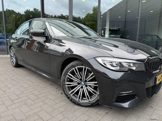BMW 3 Serie BMW 3 Serie 320i M-Sport,1e Eig,Half Leer,LED,Carplay,Dealer OH,Lane Ass., - afbeelding nr 21
