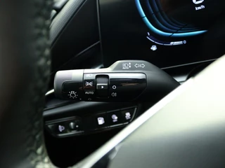 Kia Niro Kia Niro 1.6 GDi PHEV Edition 7 | Achteruitrijcamera | Automaat | Carpl - afbeelding nr 25