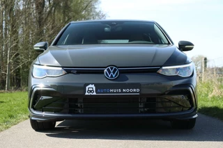 Volkswagen Golf Volkswagen Golf 8 1.5 TSI / 150PK! / 3x R-Line / ACC / DAB / LED / Camera / 17
