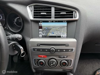 Citroën C4 Citroen C4 1.2 PureTech Feel Collection - afbeelding nr 9