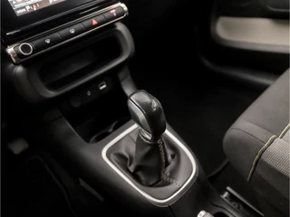 Citroën C3 Citroën C3 1.2 PureTech Sport (APPLE CARPLAY, GROOT NAVI, CAMERA, LANE ASSIST, GETINT GLAS, SPORTSTOELEN, CRUISE, PARKEERSENSOREN, NIEUWSTAAT) - afbeelding nr 9