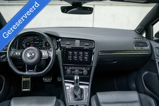Volkswagen Golf Volkswagen Golf 2.0 TSI 4Motion R Performance Pano Akra DCC - afbeelding nr 3