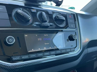 Volkswagen up! Volkswagen Up! 1.0 BMT move up! 5 Deurs LED Airco DAB - afbeelding nr 12