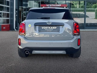 MINI Countryman MINI Countryman COOPER SE ALL4 PANO-DAK/NAVI/PDC/CRUISE/STOELVERW - afbeelding nr 6