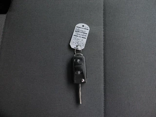 Volkswagen Transporter | Airco | 3-Persoons | Trekhaak - afbeelding nr 5