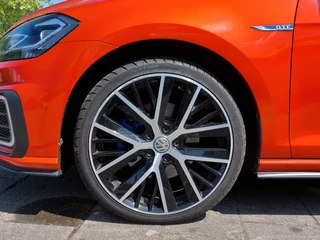 Volkswagen Golf 1.4 TSI PHEV GTE Executive | Navi | Clima | Adap.Cruise | Led Koplampen | Bluetooth Carkit+Streaming | Pdc V+A+Camera | Licht+Regensensor | Sfeerverlichting | Privacy Glass | 19''lm |Trekhaak - afbeelding nr 34