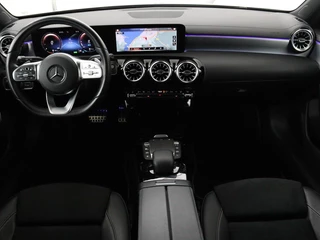 Mercedes-Benz A-Klasse Mercedes-Benz A-klasse 250 e AMG Line | Widescreen | Camera |  Sfeerverlichting | Stoelverwarming | Full-LED | Navigatie | DAB+ | Cruise control - afbeelding nr 9