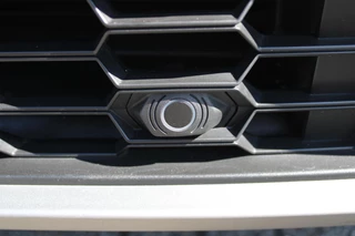 Jeep Avenger Jeep Avenger Summit 54 kWh | ACHTERUITRIJ CAMERA | STOEL VERWARMING | FULL LED KOPLAMPEN | 18