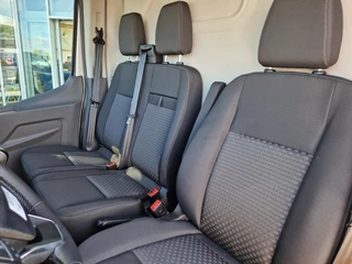 Ford Transit Ford Transit 330 2.0 TDCI L2H2 Trend 170 PK Nieuw | SYNC 4 scherm | Driver assistance pack | Trekhaak | Stoelverwarming | Elektrisch vertelbare stoel | Safety & comfort pack 1 |16 inch lichtmetalen velgen | Reservewiel - afbeelding nr 9