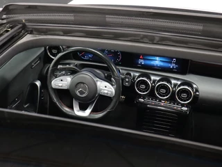 Mercedes-Benz A-Klasse Mercedes-Benz A-Klasse 180 AMG Sport [SCHUIFKANTELDAK, APPLE CARPLAY, ANDROID, HALF LEDER, CAMERA, STOELVERWARMING, PDC V+A, CRUISE, NIEUWSTAAT] - afbeelding nr 6