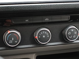 Volkswagen Crafter Volkswagen Crafter 102pk L3H2 / L2H1 Comfortline Executive+ Navigatie Cruise control Parkeersensoren Airco Euro6 - afbeelding nr 17