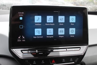 Volkswagen ID.3 Volkswagen ID.3 First Max 58 kWh / Full option! / Panoramadak / Camera / Head-up / Keyless / 20'' / ACC / Dodehoek / Elektr. stoelen / Massage / Navigatie / Stuurverwarming - afbeelding nr 19