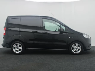 Ford Transit Courier Ford Transit Courier 1.5 TDCI Limited Duratorq S&S | navigatie | parkeersensoren voor & achter | voorruit verwarming | laadvloer - afbeelding nr 6