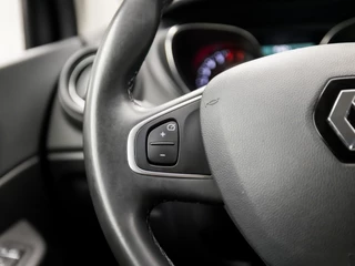 Renault Captur (APPLE CARPLAY, NAVIGATIE, CLIMATE, LED KOPLAMPEN, SPORTSTOELEN, CRUISE, PARKEERSENSOREN, NIEUWE APK, NIEUWSTAAT) - afbeelding nr 17