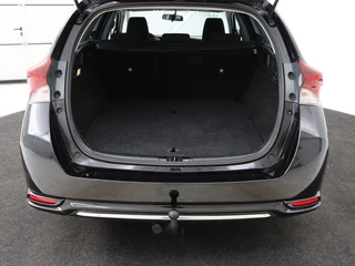 Toyota Auris Toyota Auris 1.8 Hybr. Aspiration | Camera | Cruise control |  Navigatie | Trekhaak | Climate control | DAB - afbeelding nr 9