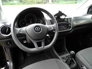 Volkswagen up! Volkswagen up! 1.0 BMT up! DAB / LANE ASS AUR CAMERA PDC 1e eig - afbeelding nr 17