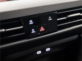 Volkswagen Golf 150Pk Automaat (APPLE CARPLAY, GROOT NAVI, SFEERVERLICHTING, STUUR/STOELVERWARMING, GETINT GLAS, SPORTSTOELEN, KEYLESS, LED KOPLAMPEN, NIEUWE APK, NIEUWSTAAT) - afbeelding nr 10