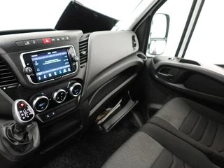Iveco Daily Iveco Daily 40C18 3.0 180pk Automaat Bakwagen Laadklep 440x211x235 Airco Cruise control LED Navi Camera - afbeelding nr 18
